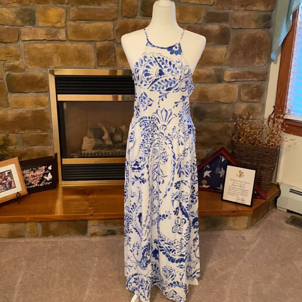 Dress. NWT. Large